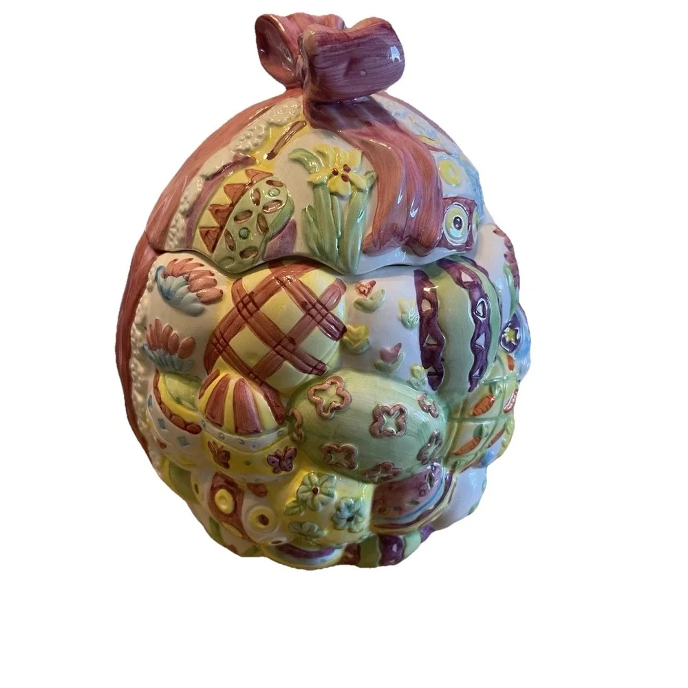 PBC International ceramic easter